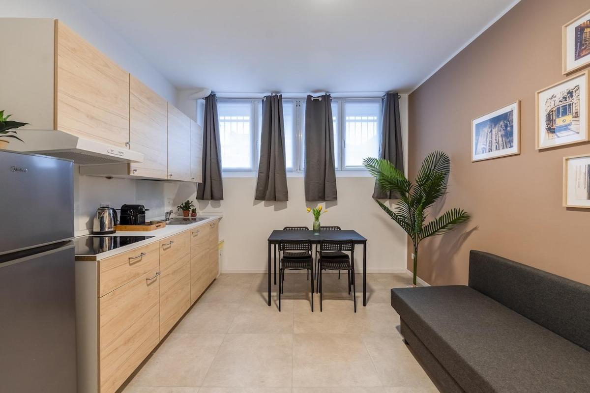 Ferienwohnung Authentic Private Flat 2 Min From Navigli Mailand Exterior foto